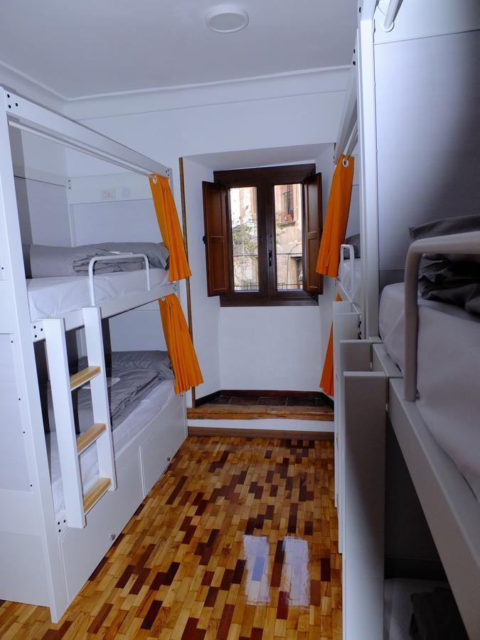 El Albergue De Sigueenza Eksteriør billede
